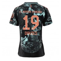 Echipament fotbal Bayern Munich Alphonso Davies #19 Tricou Deplasare 2024-25 pentru femei maneca scurta